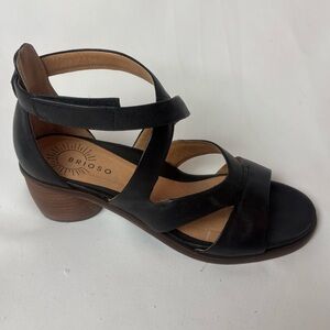 Brioso Verandah Black Leather Block Heel Sandals Strappy Open Toe Hook & Loop 8
